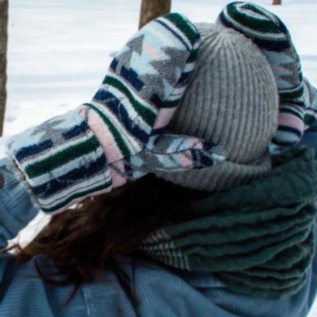 'Mkwa' Mitts by MINI TIPI