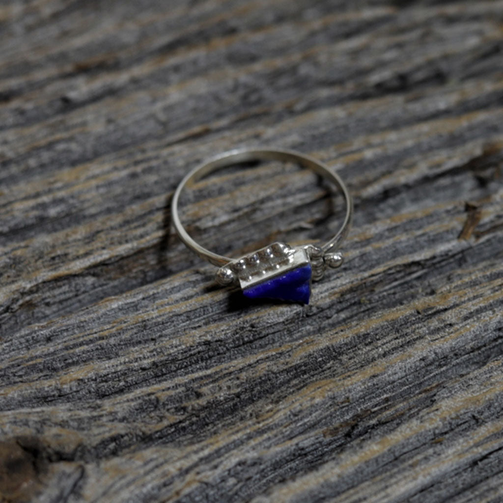 Navajo Silver Ring w/ Triangular Shaped Stones by Dustin Bobelu