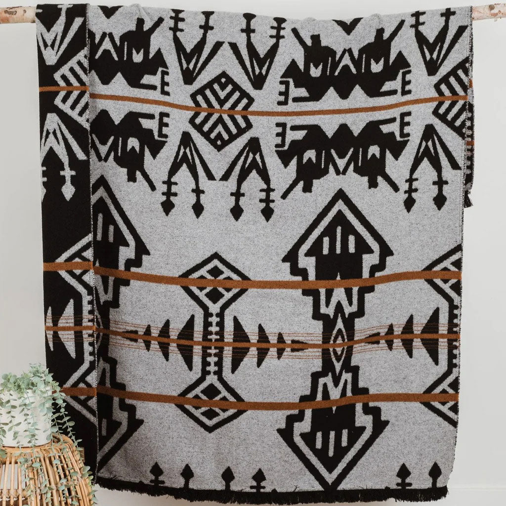 &#39;Harvesters&#39; Reversible Eco-Friendly Blanket by MINI TIPI