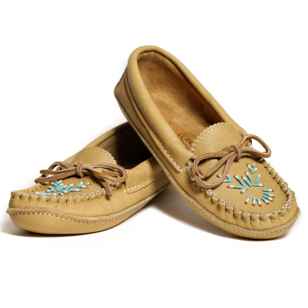 Ladies Maple Moose Hide Moccasins