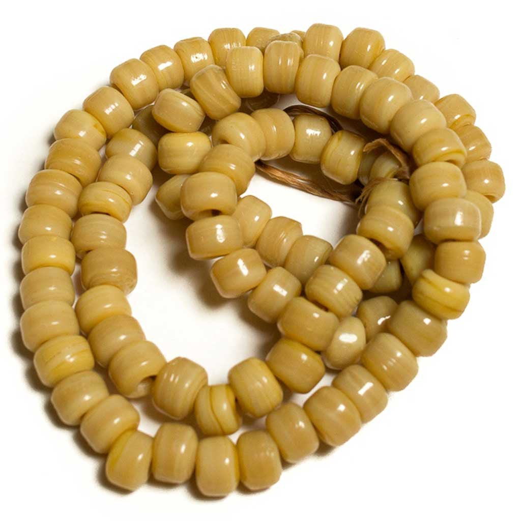 9mm Glass Crow Beads - Beaded Dreams
 - 1