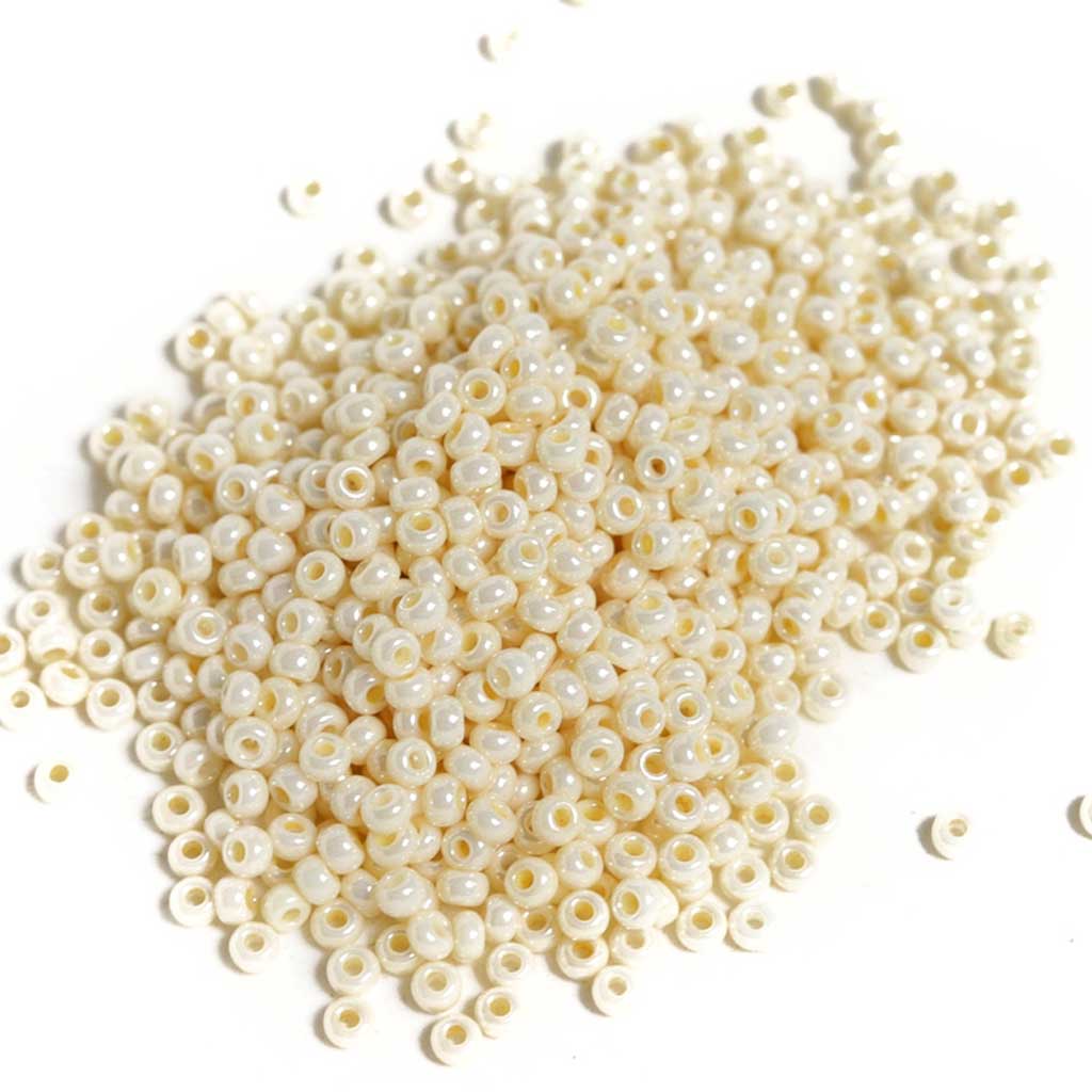 Eggshell - Size 8/0 Seedbeads