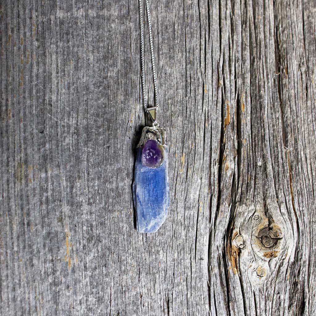 Kyanite Pendant Necklace w/ Amethyst - Beaded Dreams
 - 3