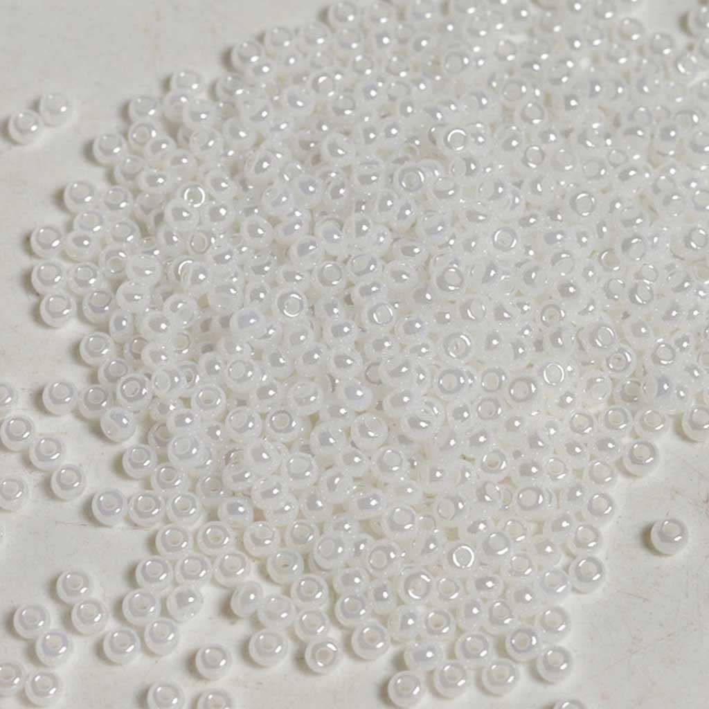 Opaque Pearl White - Size 8/0 Seedbeads
