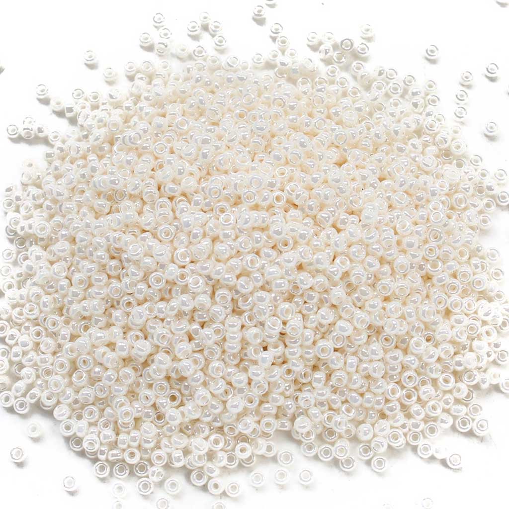 Antique Ivory Pearl Ceylon - Size 11/0 Miyuki