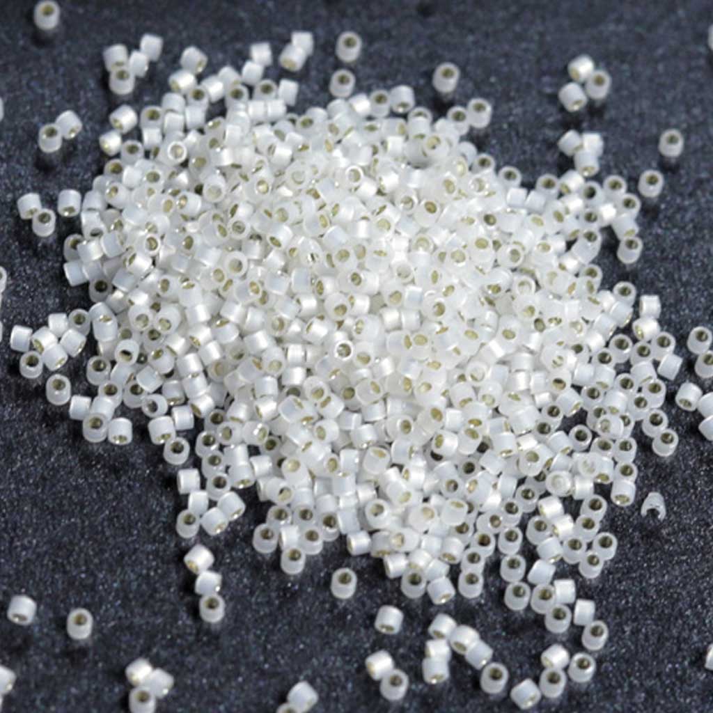 White Opal Silverlined - Delicas